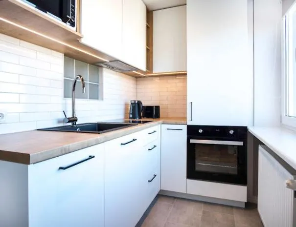 Dream Close To Bus Station Lägenhet